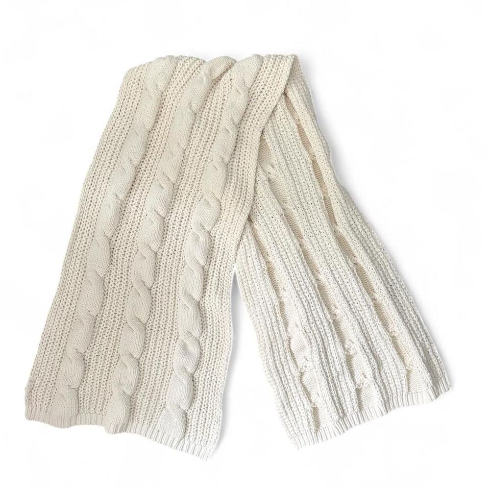 Aerie Chunky Cable Knit Scarf Cream Ivory Oversized Long Cozy Winter